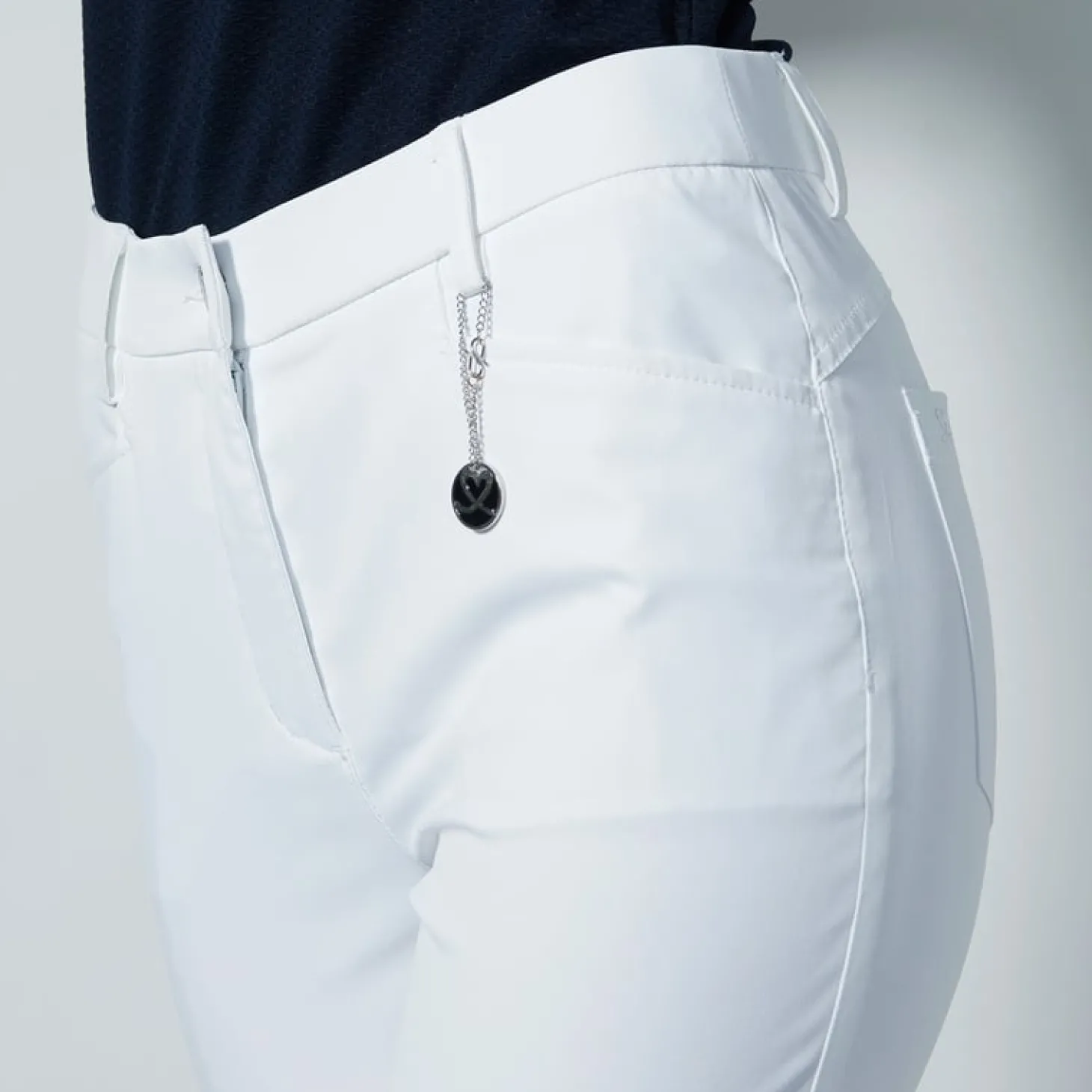 Lyric V2 Cropped 74 Cm Vit