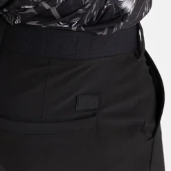 M 4-Way Stretch Short Svart