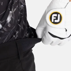 M 4-Way Stretch Short Svart