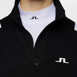 Mae Quarter Zip Mid Layer Svart