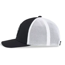 Playing Through 24 Svart