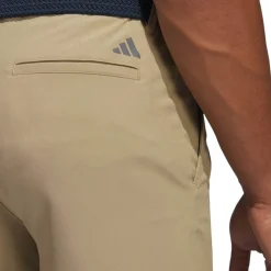 Ultimate 8.5-Inch Golf Shorts Beige