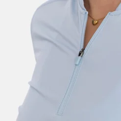 W Tech Blade V-Neck Tee 2.0